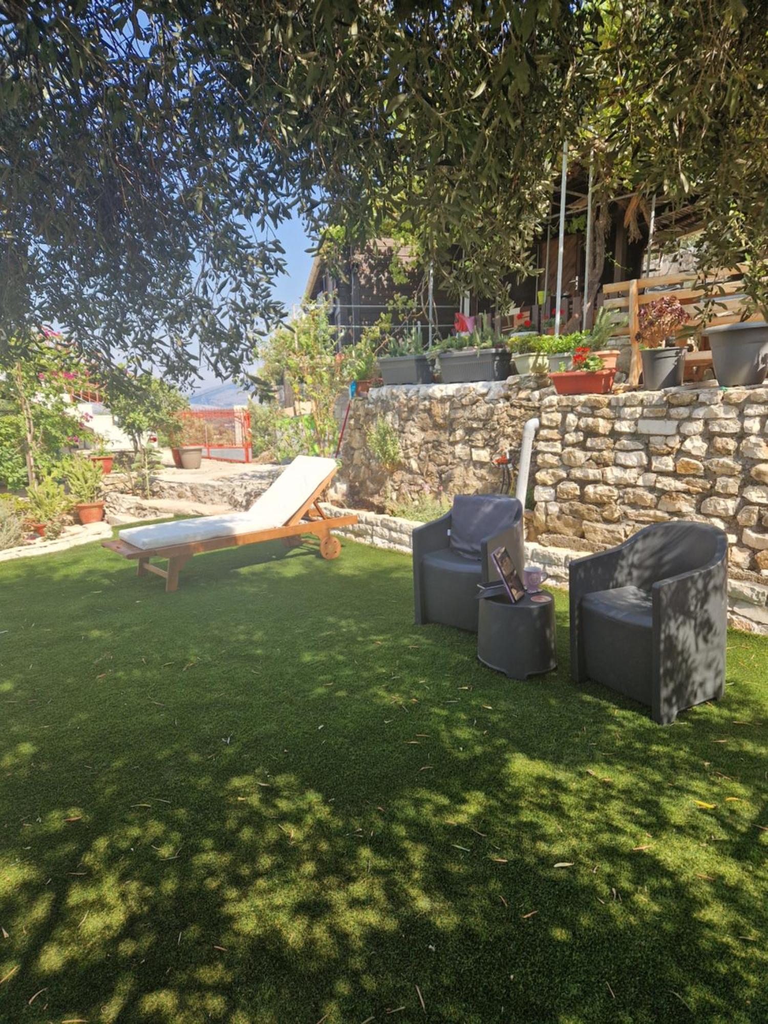 Fatiras Studios Apartment Kassiopi