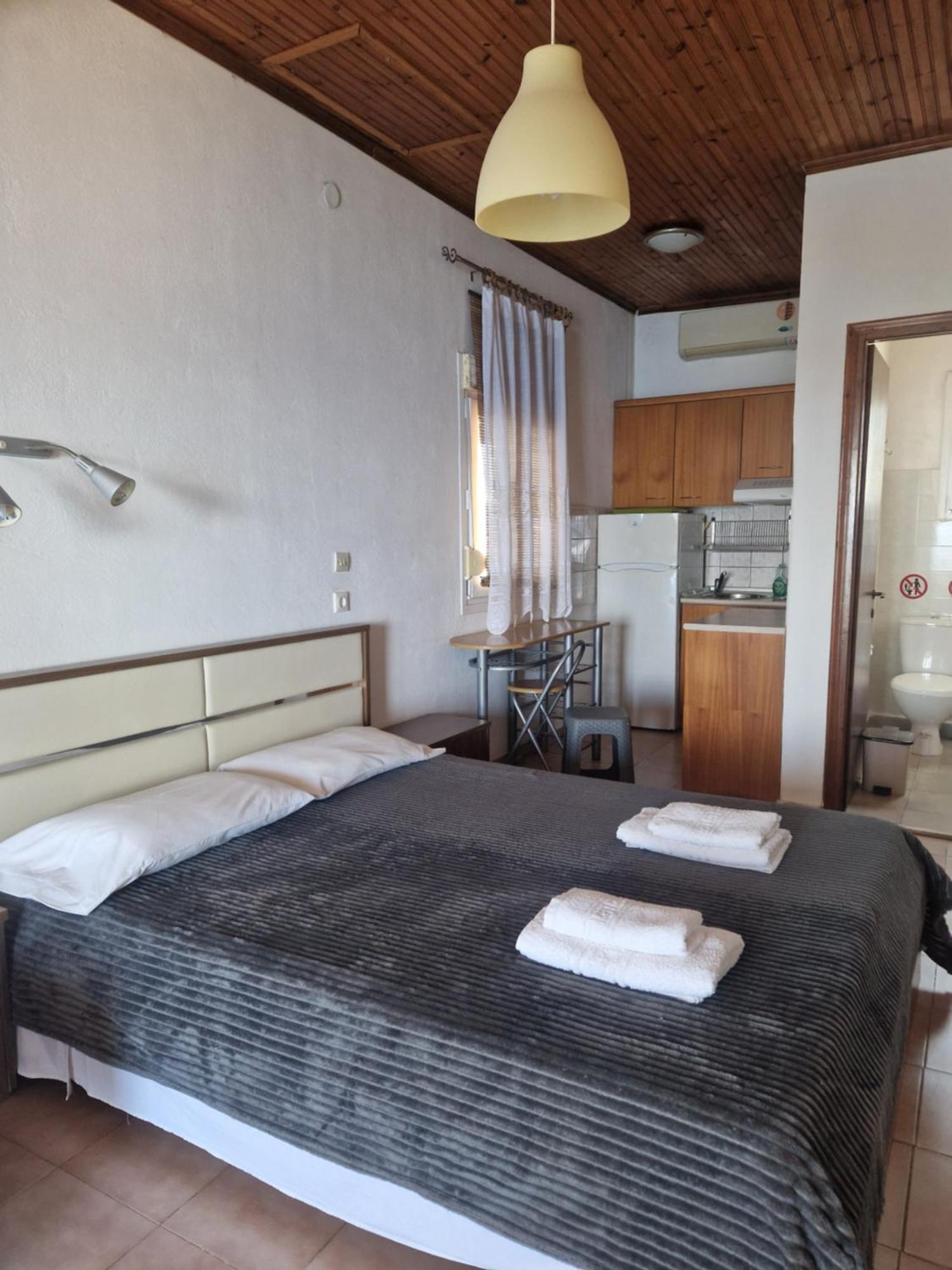 Apartment Fatiras Studios Kassiopi