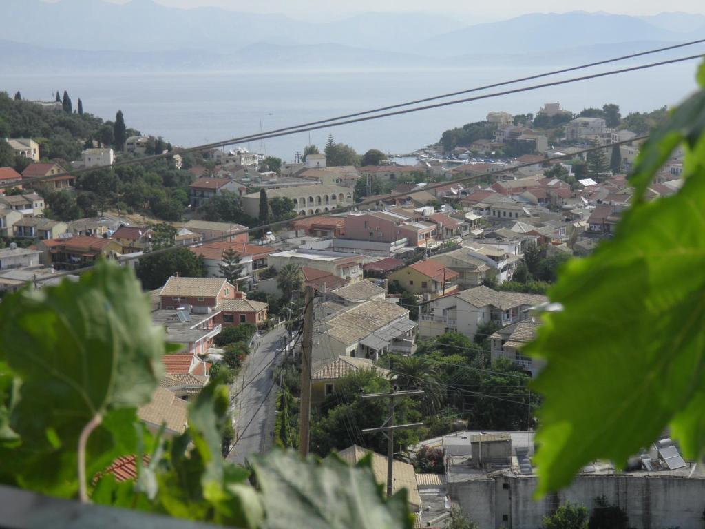 Fatiras Studios Apartment Kassiopi