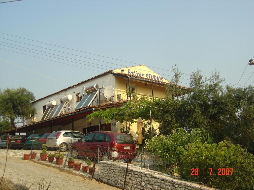 Fatiras Studios * Kassiopi