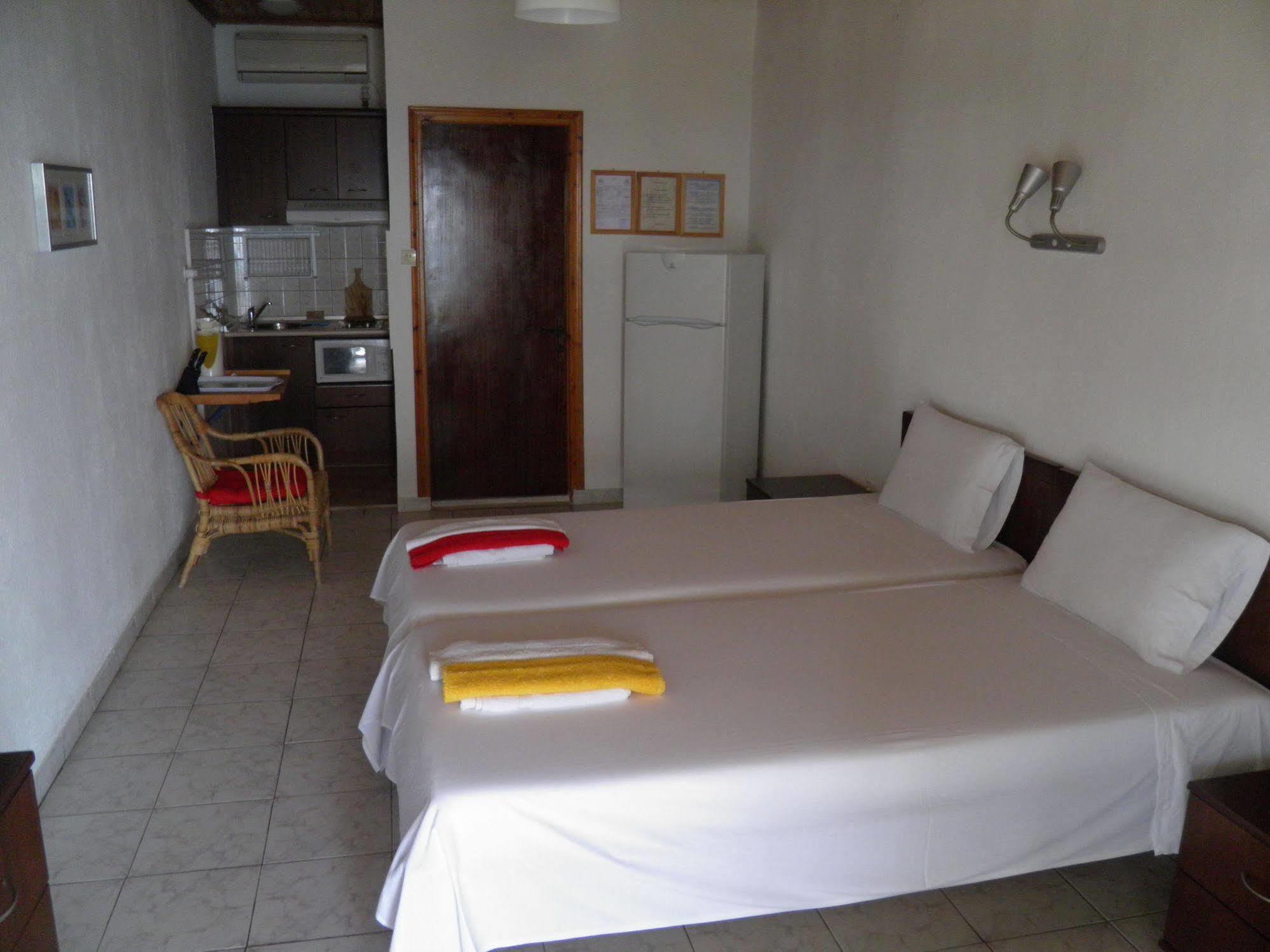 Apartment Fatiras Studios Kassiopi